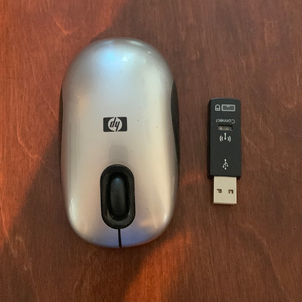 Computer Mouse - Picture 1 of 2